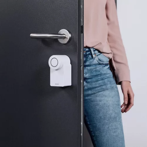 NUKI Smart Lock Go ajtózár (WiFi, Bluetooth, Thread)